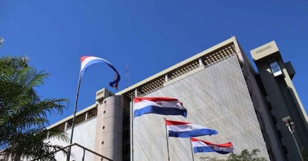 Der Außenhandel startet 2026 mit einem Defizit aufgrund eines Rückgangs der Exporte