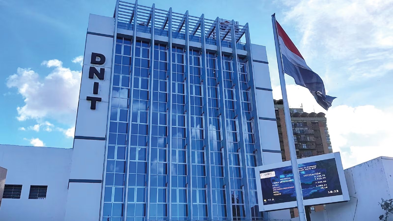 Der Direktor des DNIT präsentierte den Sammlungsbericht für den Monat April